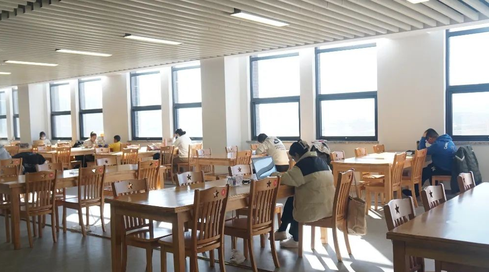 延安图书馆，藏着半部红色阅读史的图书馆